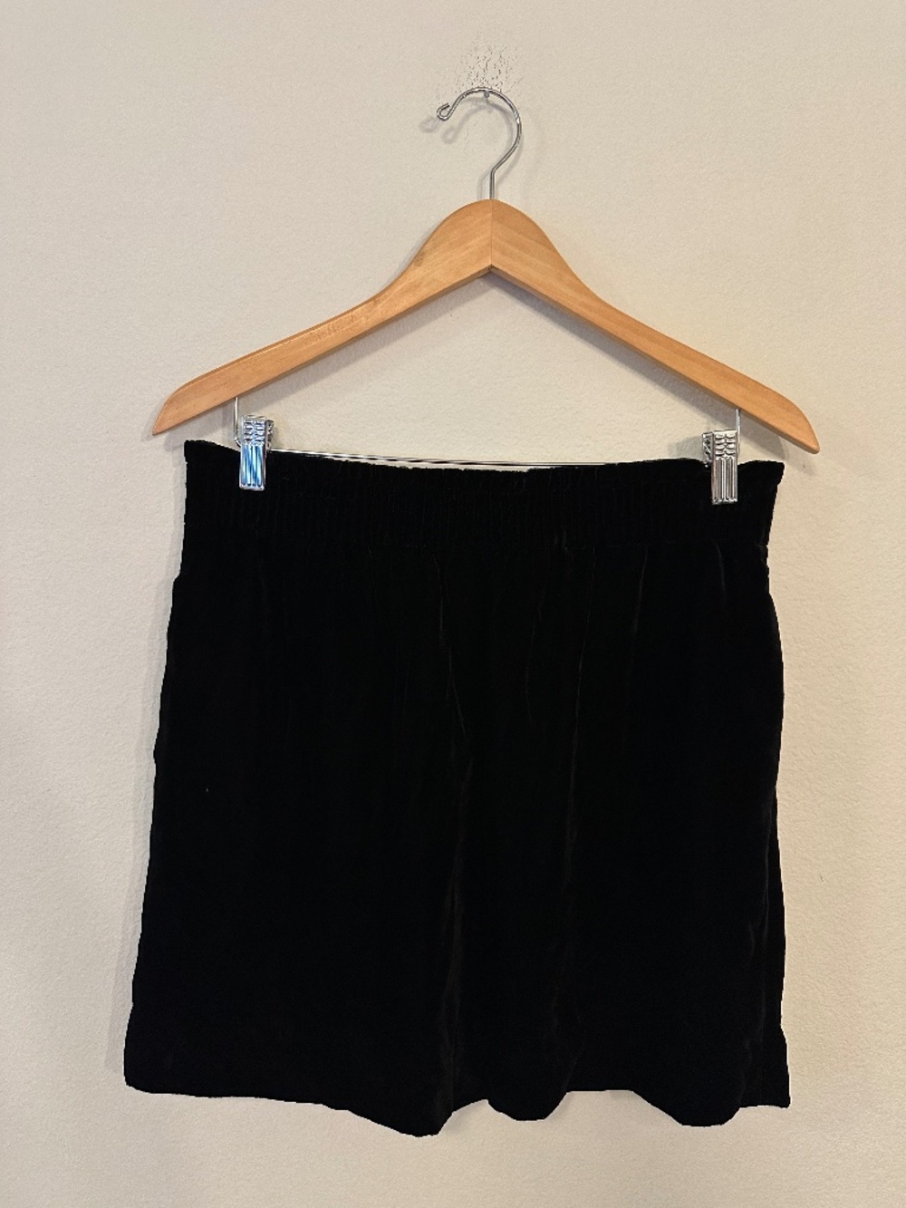 J.Crew Factory Velvet Sidewalk Mini Skirt Black 6 Elastic Waist Pockets